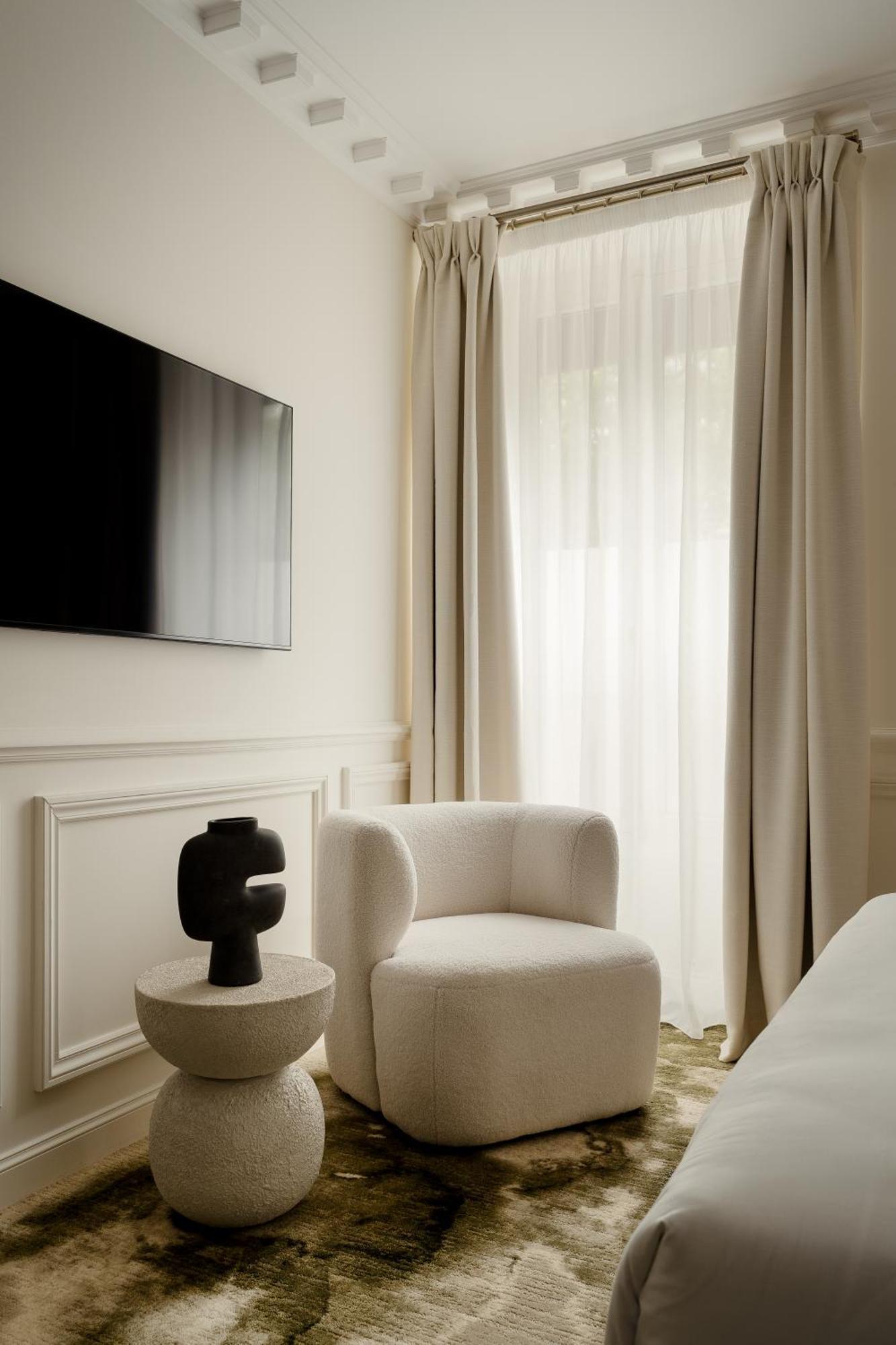Hotel Leon Paris Ngoại thất bức ảnh