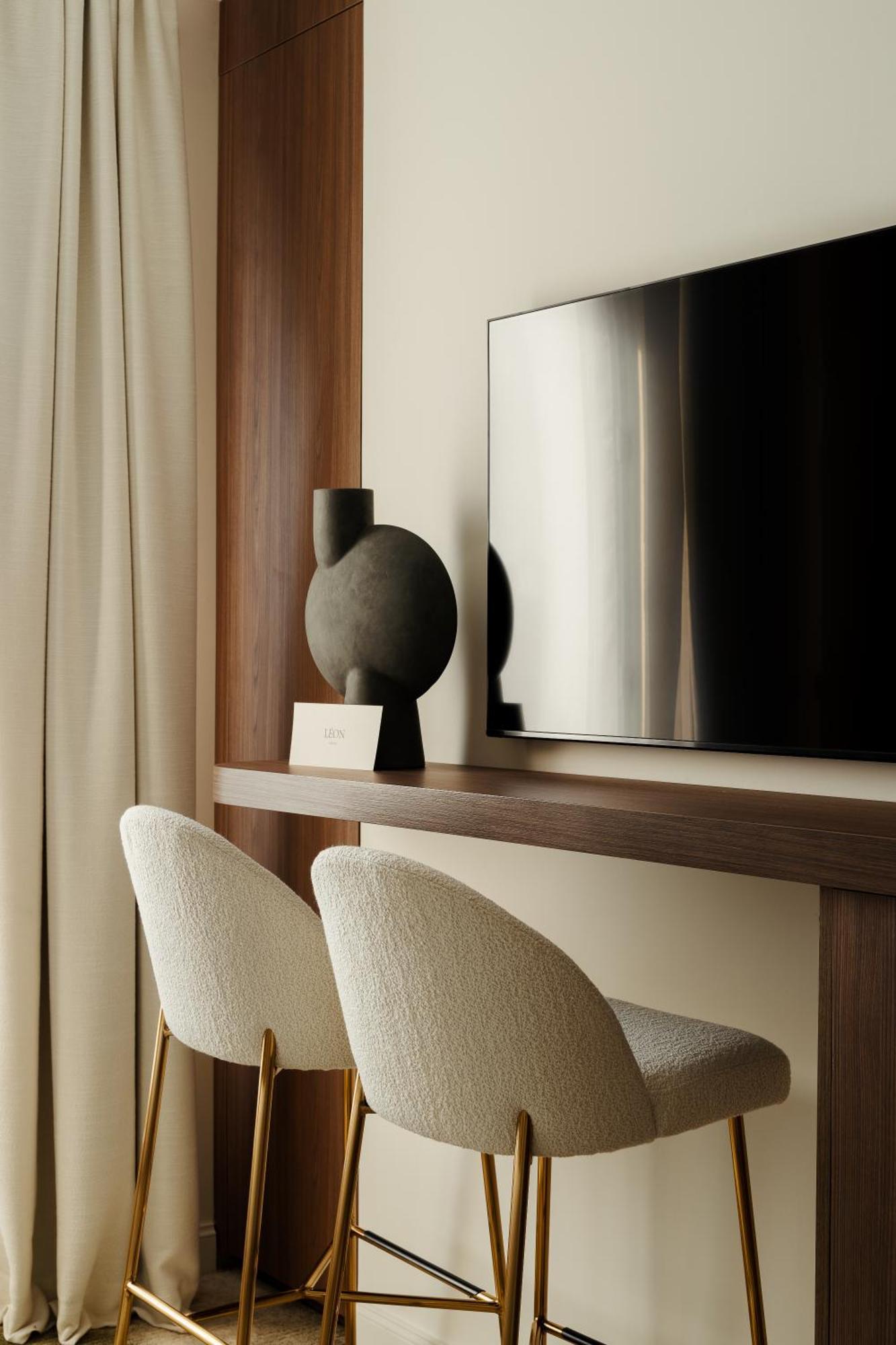 Hotel Leon Paris Ngoại thất bức ảnh